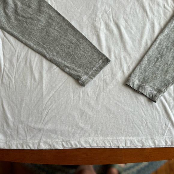 Johnnie-O Long Sleeve T-Shirt - Picture 4 of 5